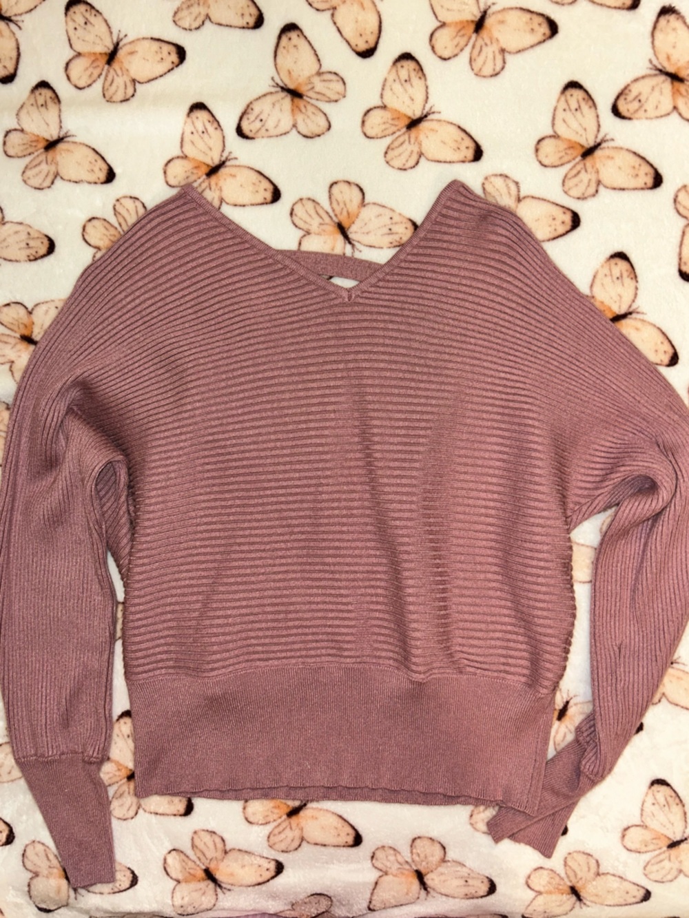 Hippie Rose Off-the-Shoulder Ribbed Sweater in Dusty Mauve